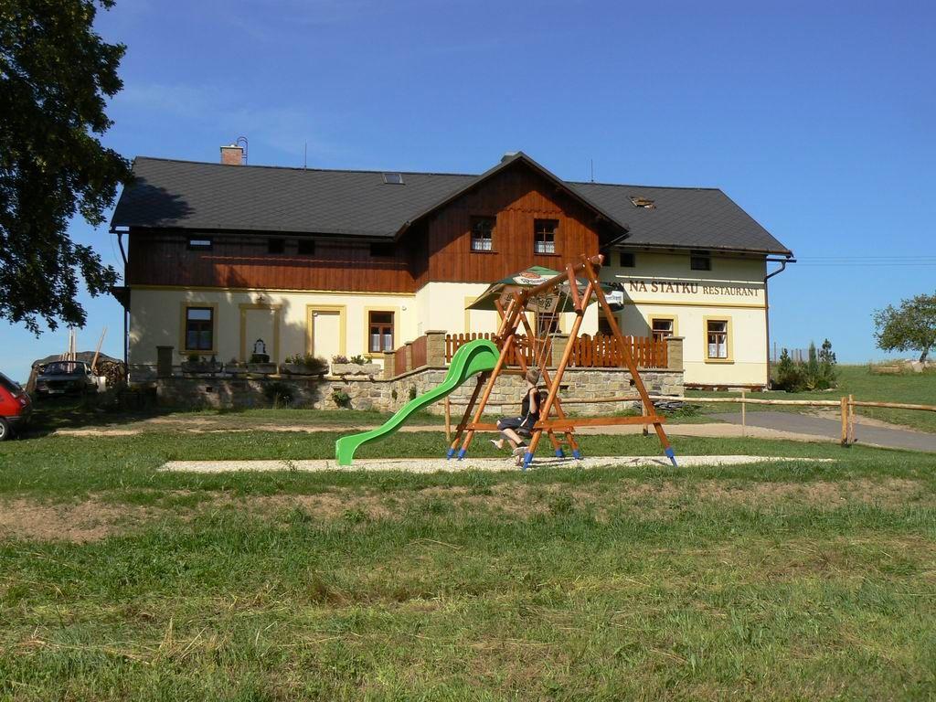 Penzion Na Statku Ceske Petrovice Ngoại thất bức ảnh